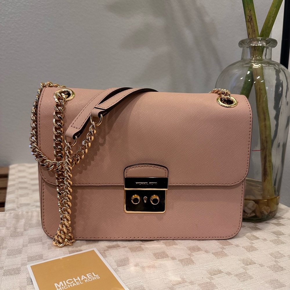 Michael Kors Blush Shoulder Bag with Gold Chain